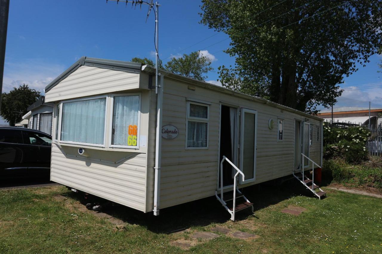 Holiday Home / Caravan Felpham Buitenkant foto